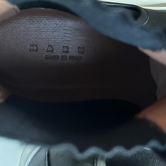 Black Leather Pablo Chelsea Boot - Picture 5 of 10